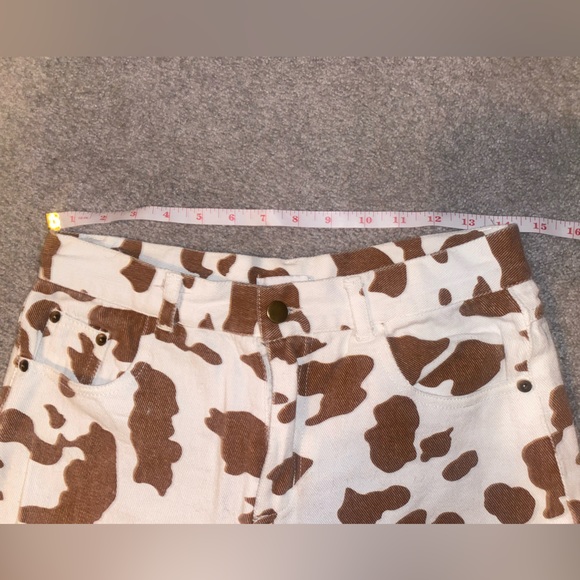 Shekou Brown and White Cow Print Wide Leg Jeans | Size: L - Picture 5 of 8